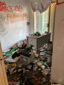 tenant rubbish removal mess